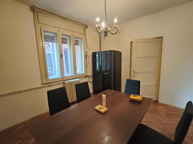 Casă individuală cu 4 camere cu Teren 580 Mp în Elisabetin