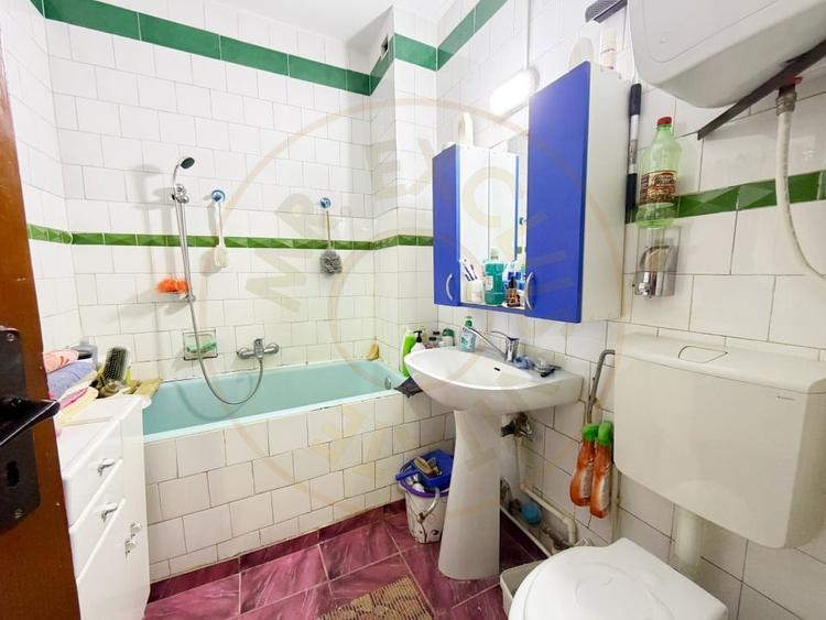 Apartament 2 camere etaj 1 - zona Gara Sud - 9