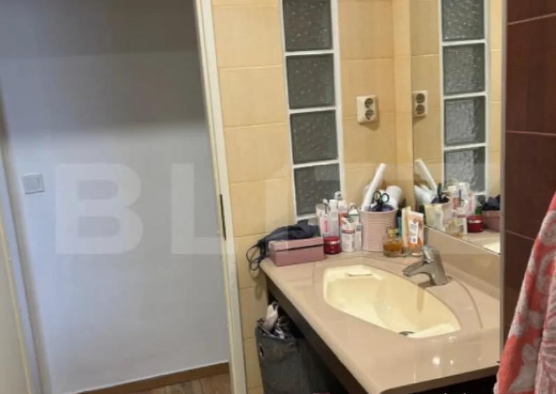 Apartament cu 2 camere, 49 mp, zona Materna - 2