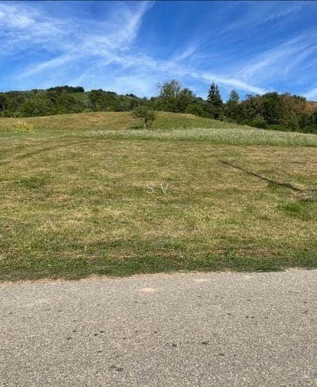 Teren intravilan - 6