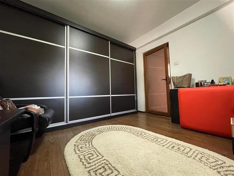 Casa P+M de vanzare in localitatea Mineri - 9