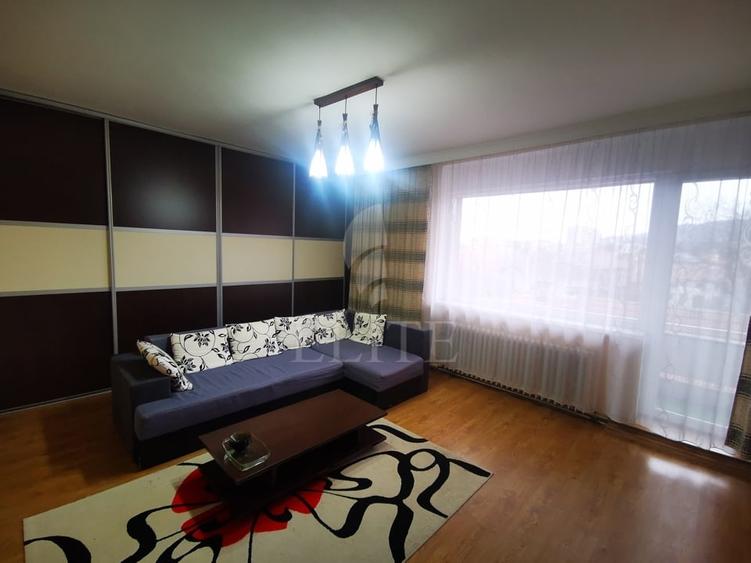 Apartament 3 camere în zona PIATA 14 IULIE - 1