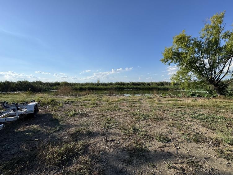 Teren Construcții intravilan de 887 mp, în Snagov