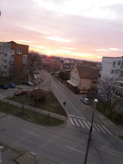 apartament bloc, zona Steaua - 1