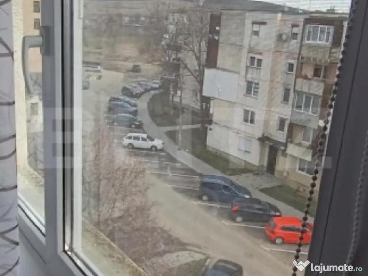 Apartament 3 camere decomandat, mobilat ?i utilat - 11