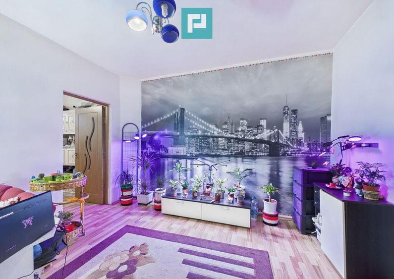 Casa cu 6 camere in Parneava - 1