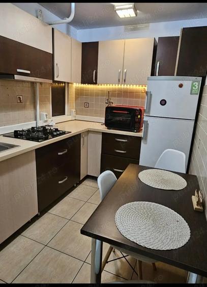 Apartament 2 camere decomandat 1 min de metrou Eroii Revolu?iei - 6