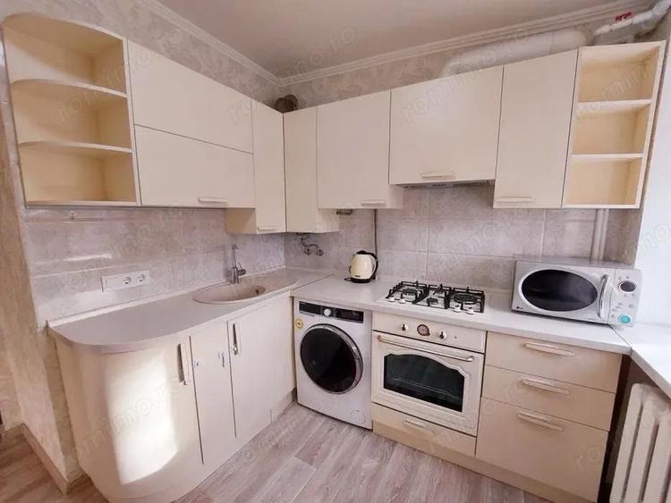 Garsoniera de inchiriat Militari Residence - 5