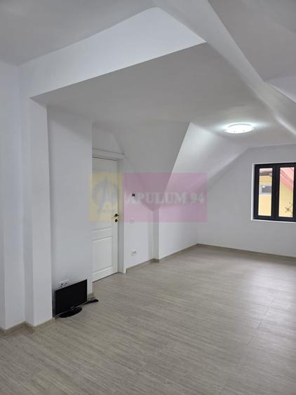 Vila de vanzare cu 6 camere in Sinaia - 7