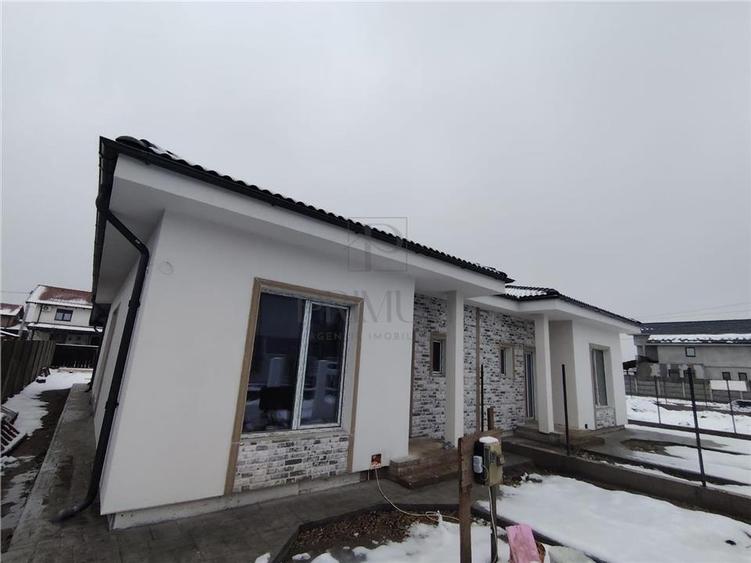 Duplex la asfalt - toate utilitatile - 3 bai - 2