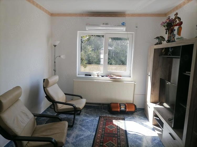 Vila S+P+1, cu teren generos, 11 camere, situata central in Eforie Sud, ideal pensiune - 9