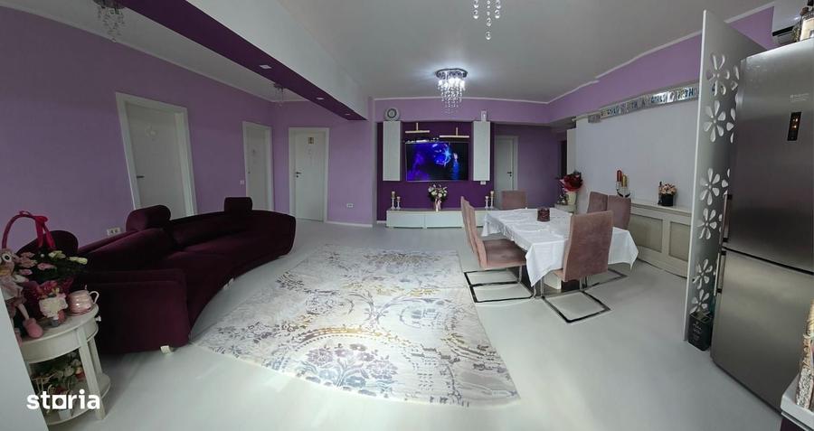 Apartament cu 4 camere în Sud