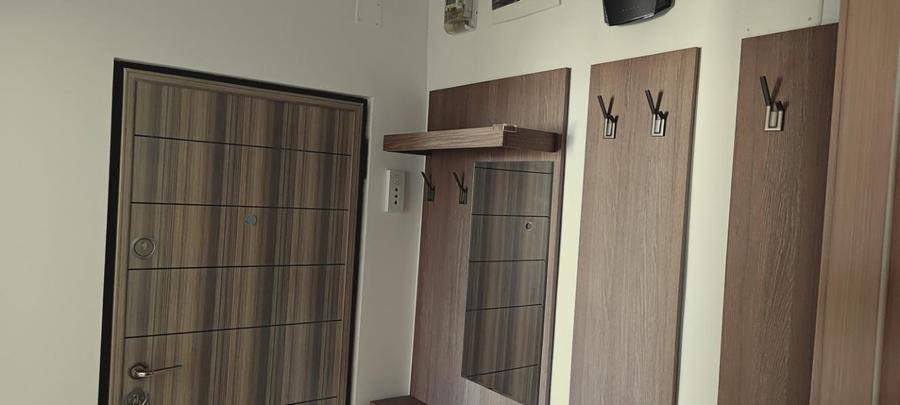 Inchiriere apartament 3 camere - 8