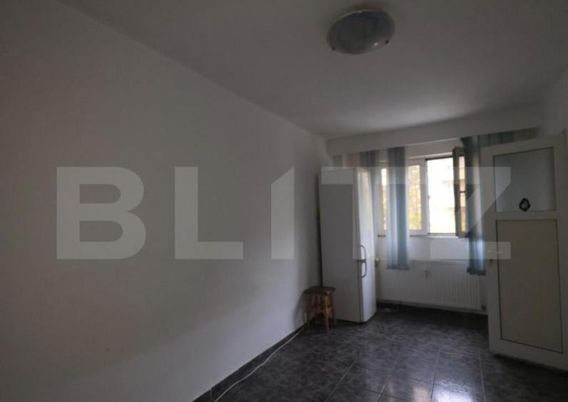 Garsoniera, 22 mp, zona Democratiei - 9