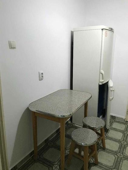 Vand apartament 2 camere, decomandat, 56 mp, 3/4, Mihai Viteazul, Sibiu - 2