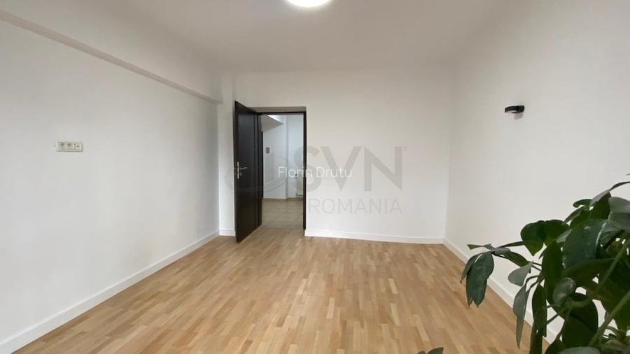 REA1024996 Apartament spatios - Bulevardul Unirii stradal REA1024996 Apartament spatios - Bulevardul Unirii stradal