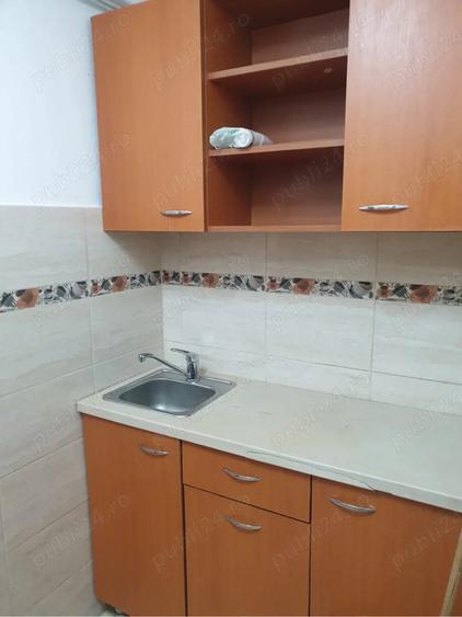 Inchiriez garsoniera zona Blacovic - 1