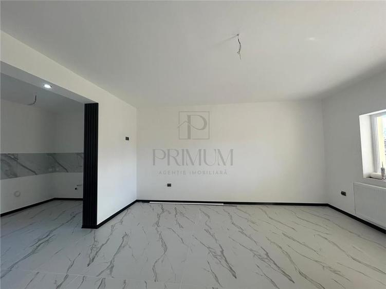 Beregsaul Mare- strada asfaltata- situat in centrul comunei - 1