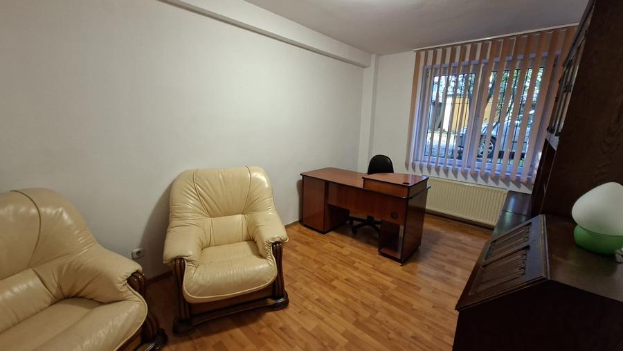 De vanzare apart, 2 camere, mobilat, Targu-Mures, Zona Ultracentrala - 1