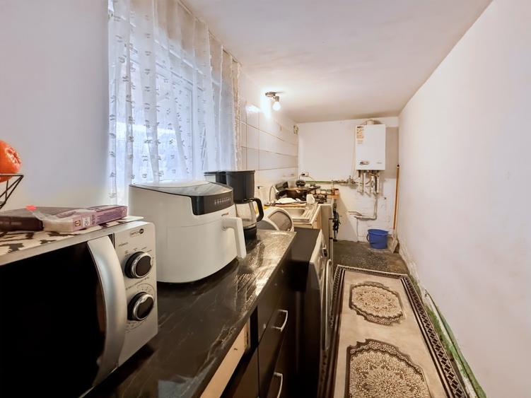 Casă 3 camere | KM 5 | Poziționare pe colț | Comision 0% - 15