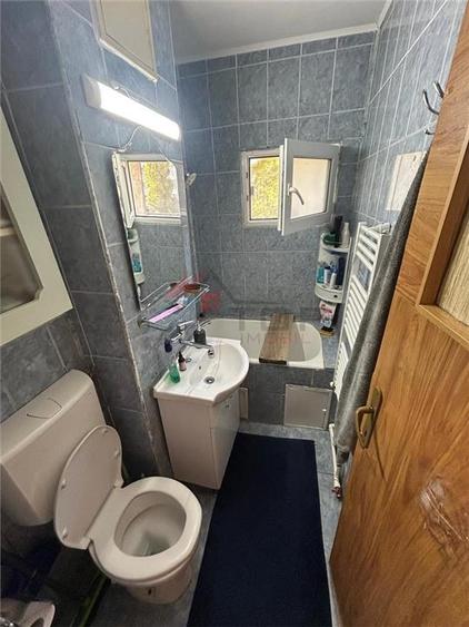 Etaj 2 - Mircea cel Batran, 3 camere mobilat cu geam la baie - 12