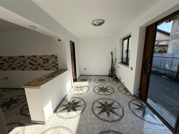 Casa BCA de vanzare in Unirea Odobesti pret 70.000 Euro - 10
