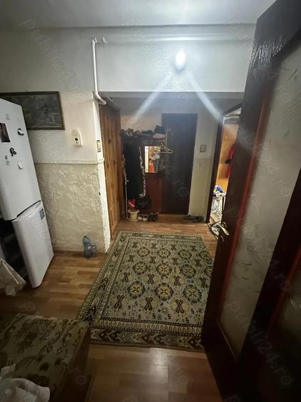 Apartament cu 2 camere de vanzare decomandate, 47 mp, cart Dealul Florilor - 1