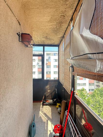 VANZARE APARTAMENT 2  CAMERE MOBILAT-62 MP UTILI-COMISION 0%-STR. TINERETULUI - 25