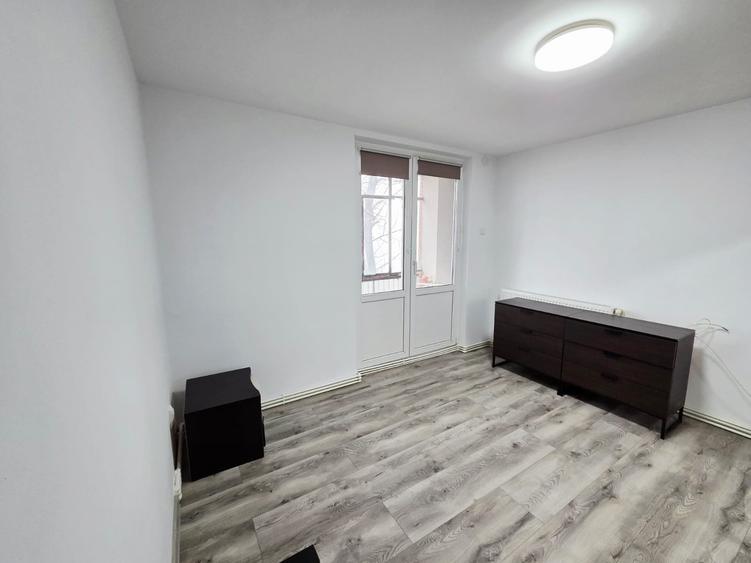 Apartament 2 camere cu 2 balcoane in Tiglina 2 - 4