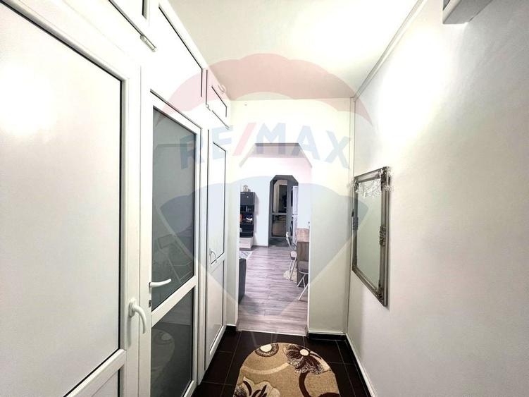 Apartament cu 2 camere semidecomandate de vânzare în zona Republicii - 5
