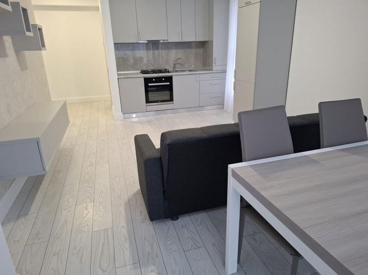 Inchiriez apartament cu trei camere in bloc nou mobilat si utilat - 5