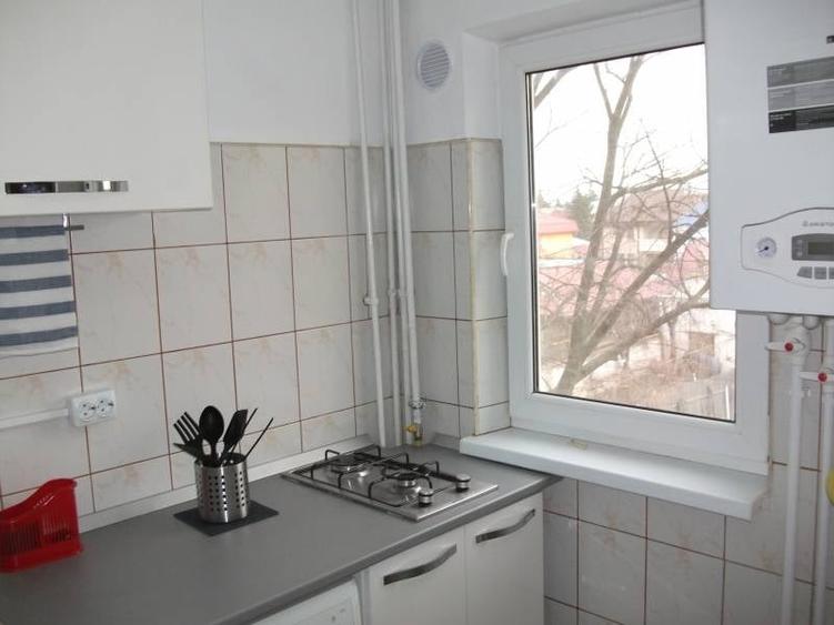 Braila de inchiriat garsoniera zona Mioritei ,renovata,mobilata, - 4