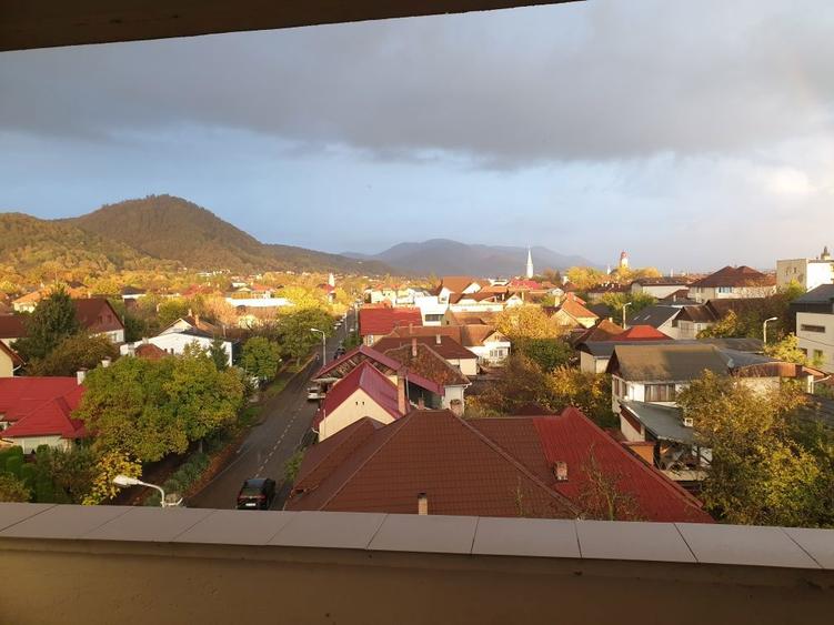 Inchiriez ap 4 cam ferentzi.k 37/19 450 - 8