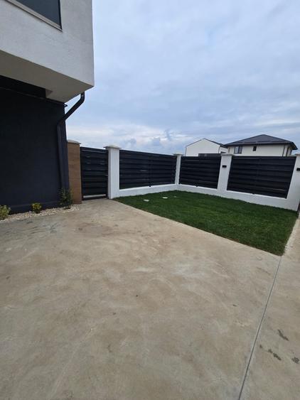 Casa moderna Allegria P+1+M. 5 cam. Util 171mp. Teren 241mp - 45