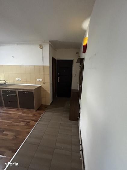 Apartament decomandat, etaj 1, izolat cu balcon inchis, Baragan. - 7