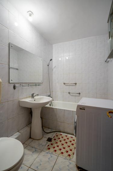 Vanzare 4 camere Moșilor, vis-a-vis de Banca Transilvania, etaj 2, liniște - 30