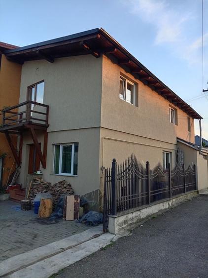 Casa zona centrala. - 2