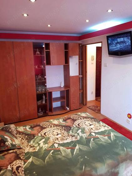 Inchiriez garsoniera - 4