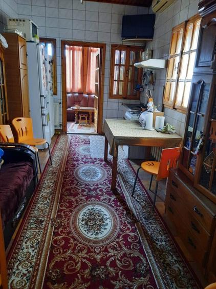 Casa cu spatiu comercial, Ultracentral. P+1+M - 6