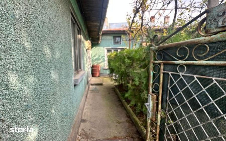 Casa de vanzare , in zona centrala , orasul Giurgiu - 1