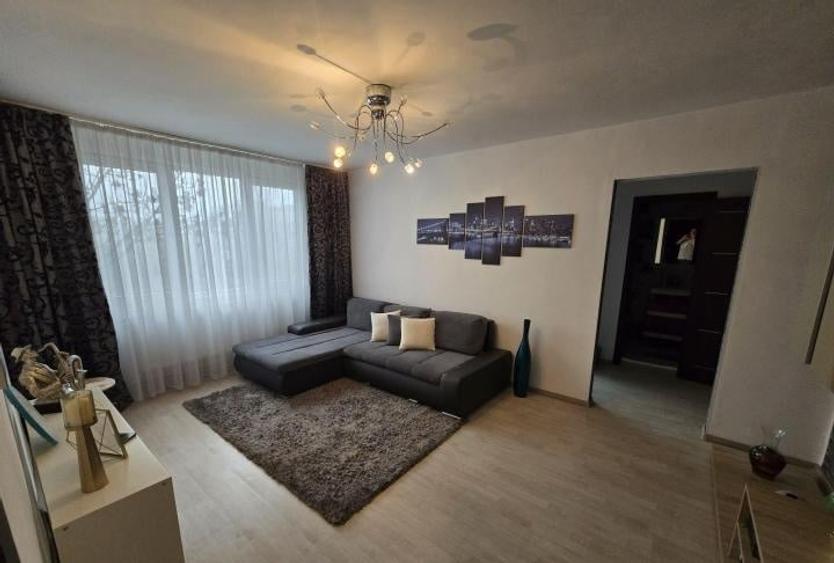 Apartament 3 camere in bloc de 4 etaje zona Drumul Taberei - 1