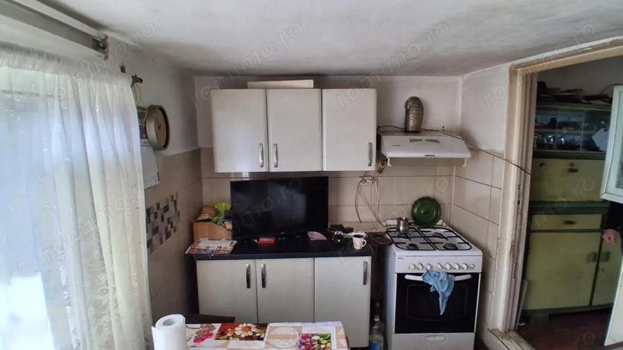 Casa cu teren generos de vanzare in Poiana Campina - 17