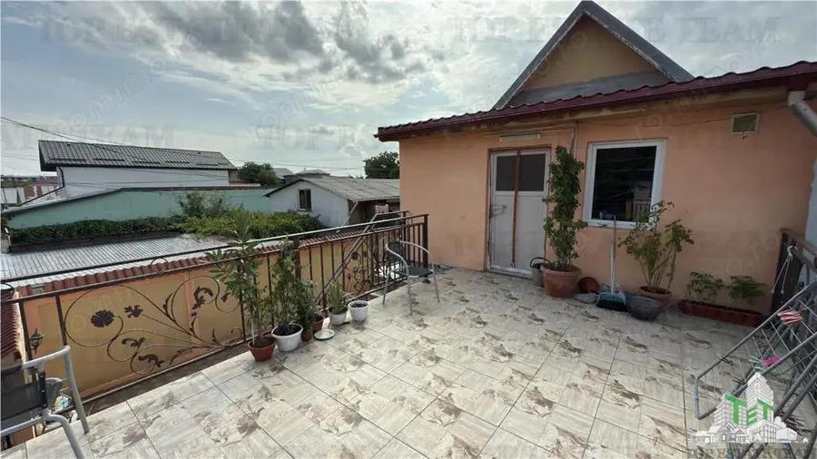 Casa individuala cu 8 camere in zona metrou Republica - 2