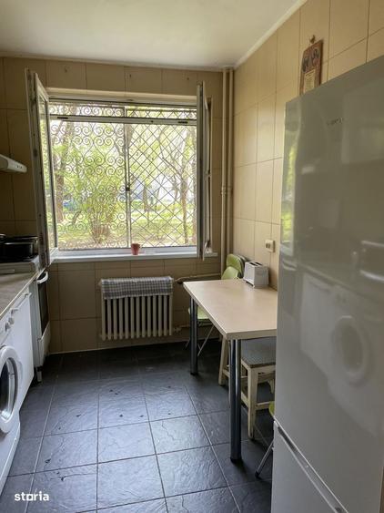 2 camere Pajura Parter retras, vedere deschisa spre spatiu verde - 6