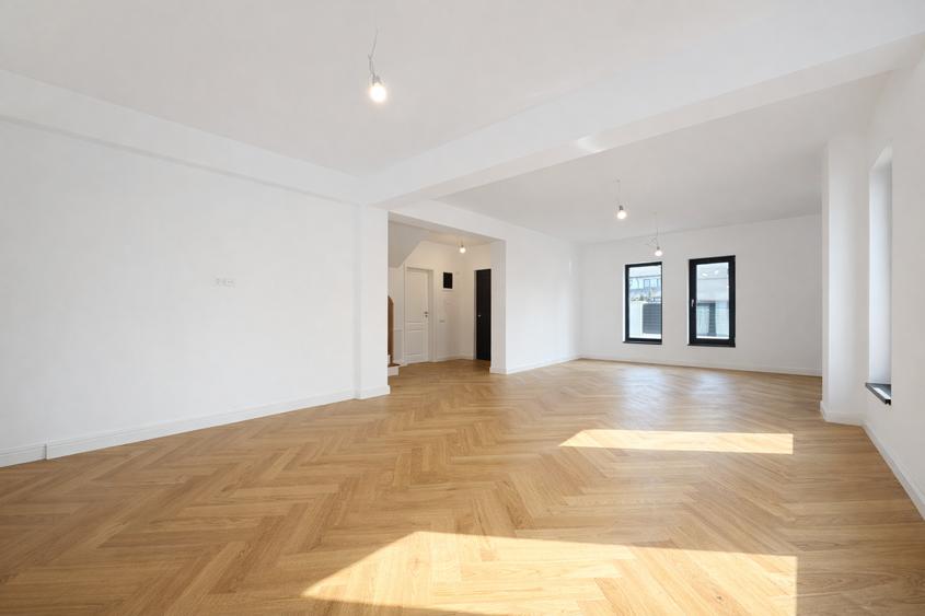 Vila | 5 Camere | 3 Bai | Dormitor Parter | Teren 500mp | Asfalt | Com. Berceni - 3