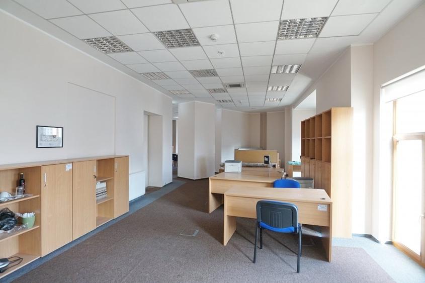 Birou in zona Universitate (intre 180 si 580mp) - 4