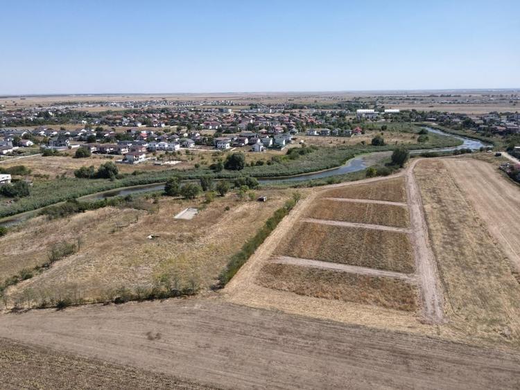 Teren Intravilan In Rate Com Berceni | superb, langa lac | #MG15 - 4