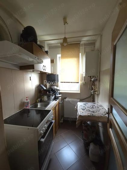 Apartament 2 camere - Trivale, complex 2, langa scoala Mircea cel Batran - 52000 (negociabil)