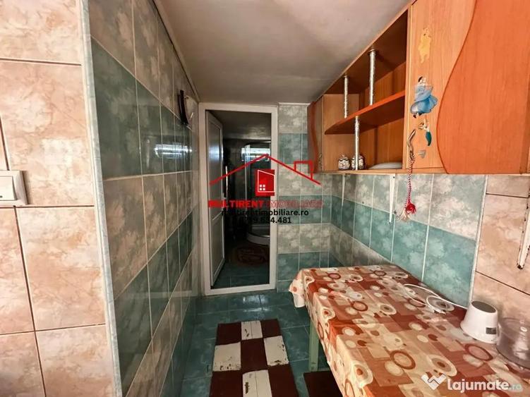 Casa la sol de vanzare - strada Deltei ! - 10