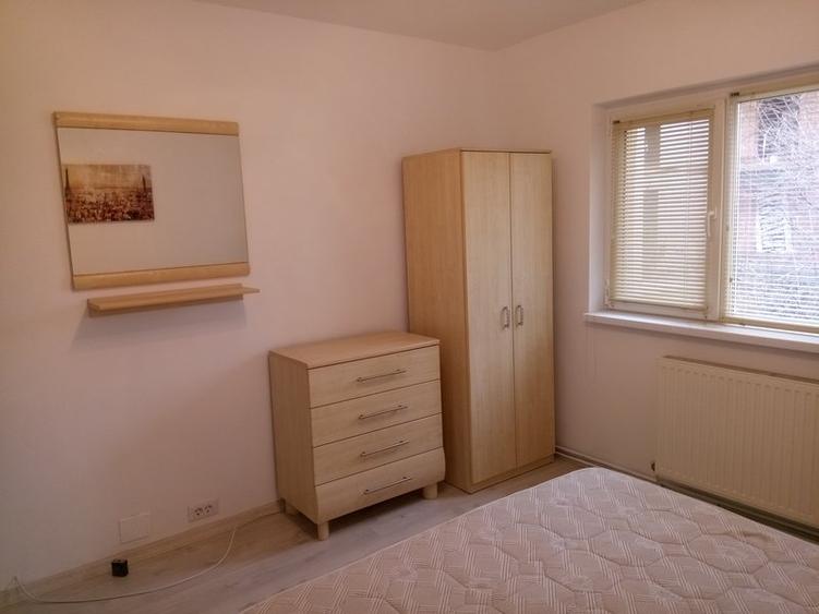 Pipera, OMV, Porche, Renault - 10